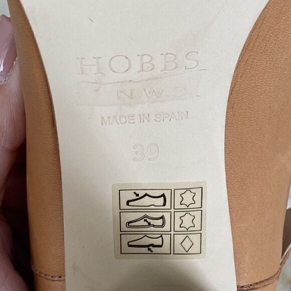 Hobbs London NW3 Leather Mary Jane Heels - Picture 12 of 12